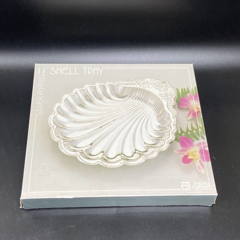 Vintage 11" Shell Artfield & Craftsmen silver plated Dish/Tray